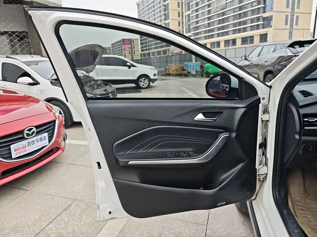 Tiggo 3x 2020 Premium Edition 1.5L CVT Deluxe Edition купить на сайте DeffCars