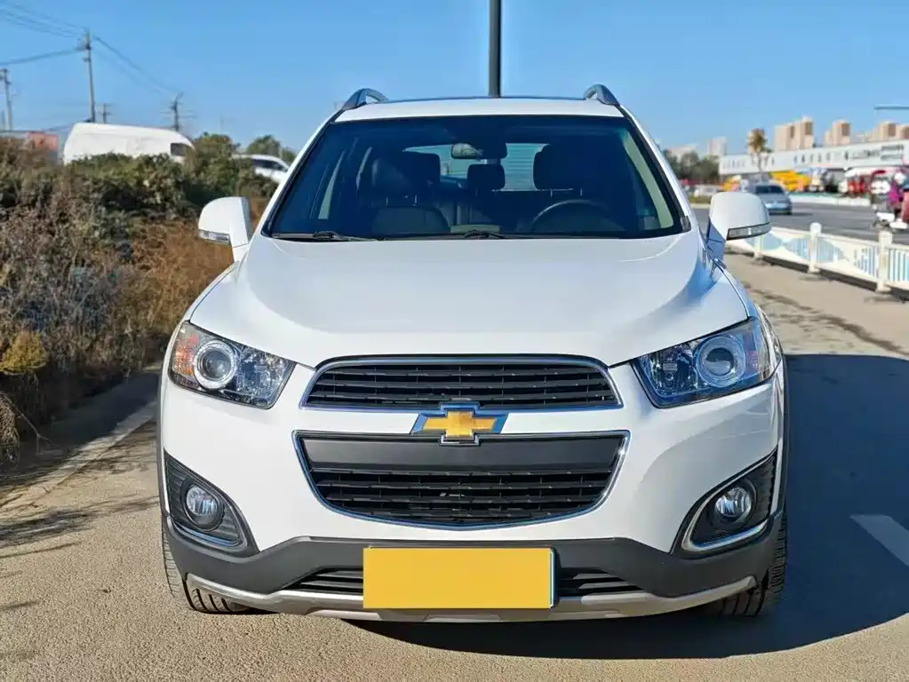 Captiva 2017 2.4L two-wheel drive luxury version 7 seats купить на сайте DeffCars