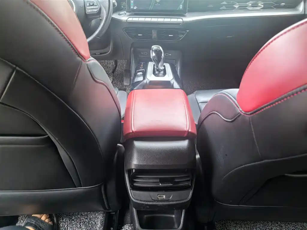 MG5 2021 300TGI DCT Green Luxury Flagship Edition купить на сайте DeffCars