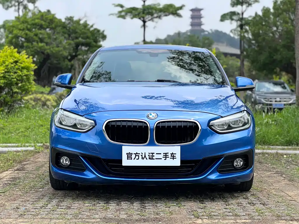BMW 1 Series 2018 118i Sports купить на сайте DeffCars