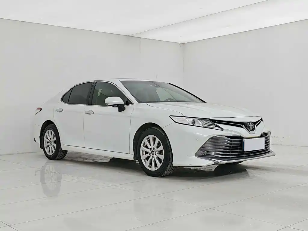 Camry 2019 2.0G Deluxe Edition National V купить на сайте DeffCars