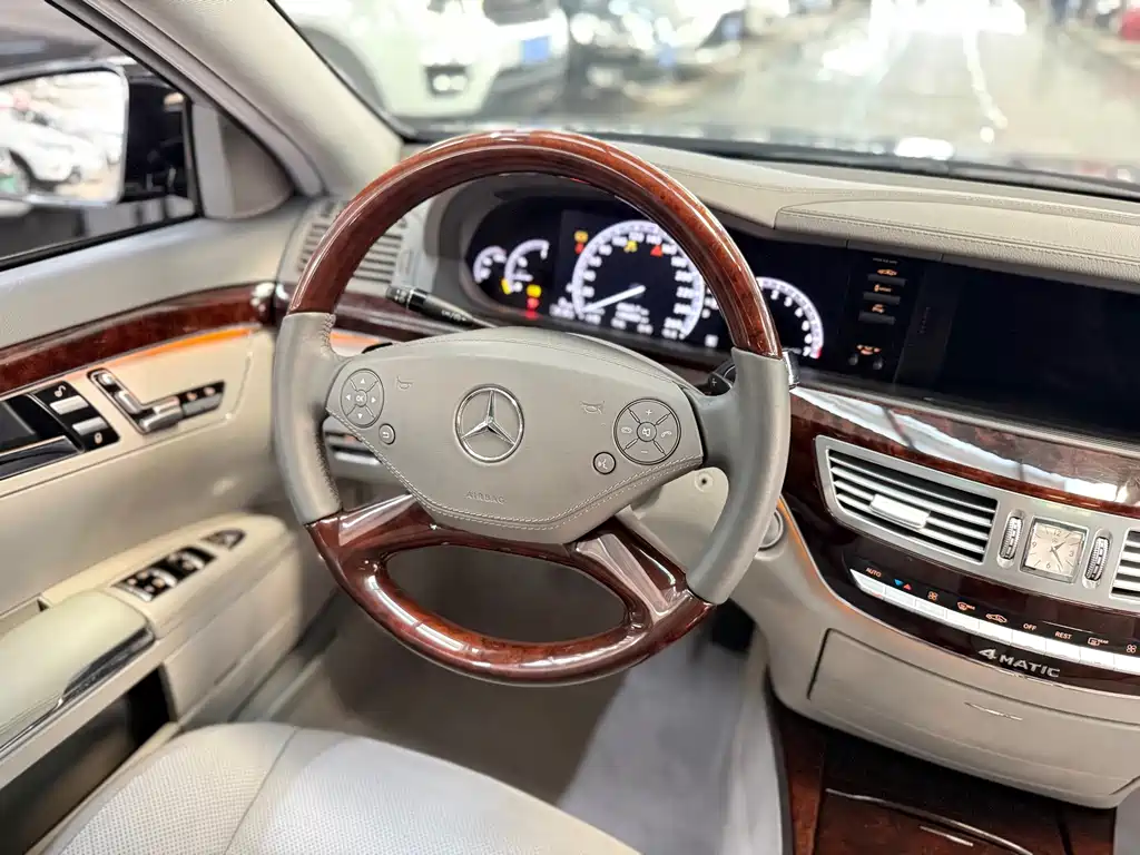 Mercedes-Benz S-Class 2010 S 350 L 4MATIC купить на сайте DeffCars