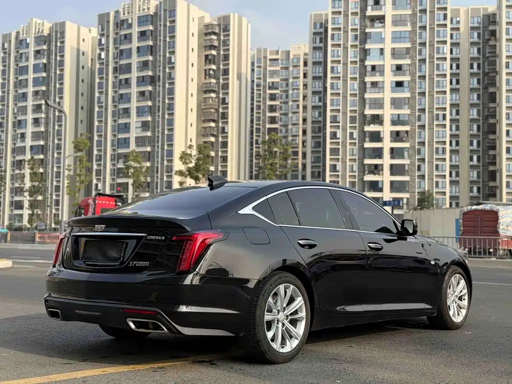 Cadillac CT5 2024 28T Luxury Pro купить на сайте DeffCars