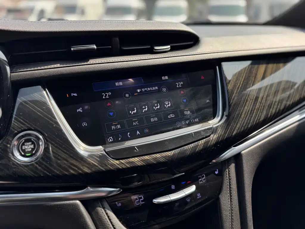 Cadillac XT6 2020 28T six-seat four-wheel drive luxury model купить на сайте DeffCars