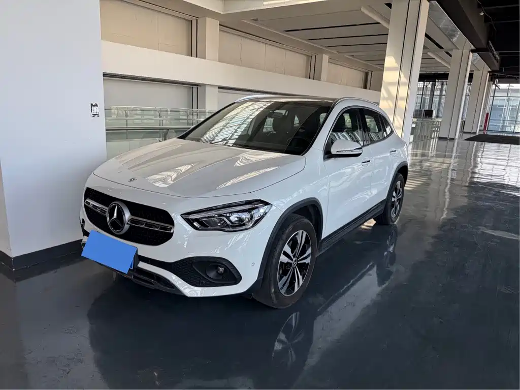 Mercedes-Benz GLA 2020 GLA 200 купить на сайте DeffCars