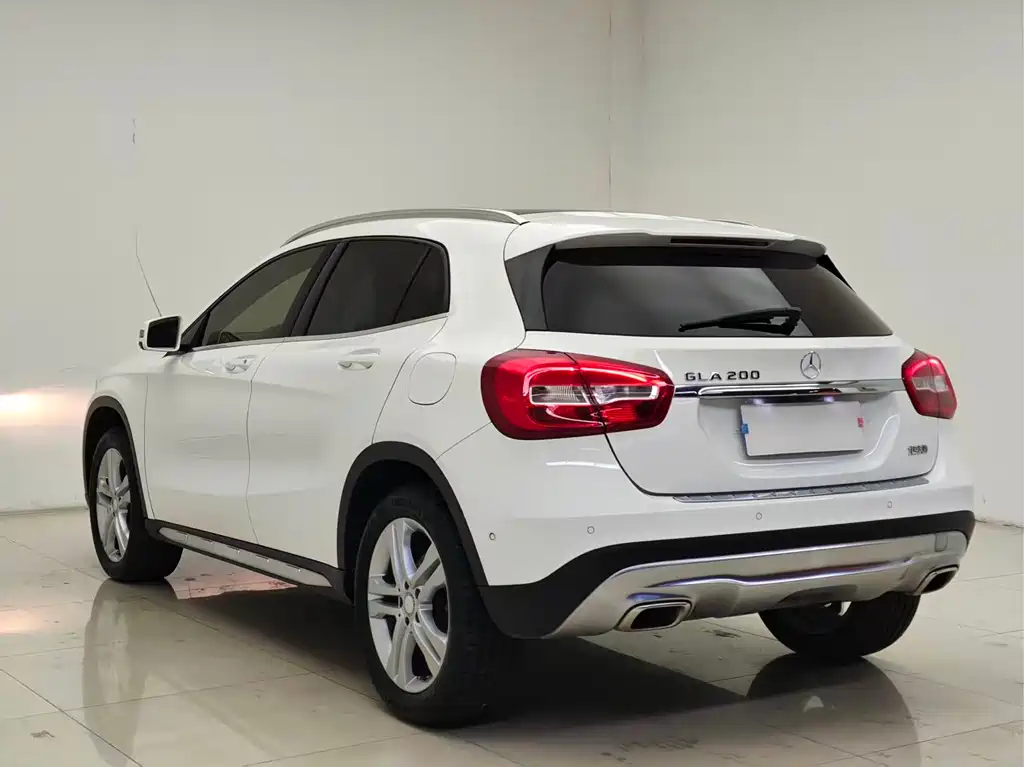 Mercedes-Benz GLA 2016 GLA 200 Dynamic купить на сайте DeffCars