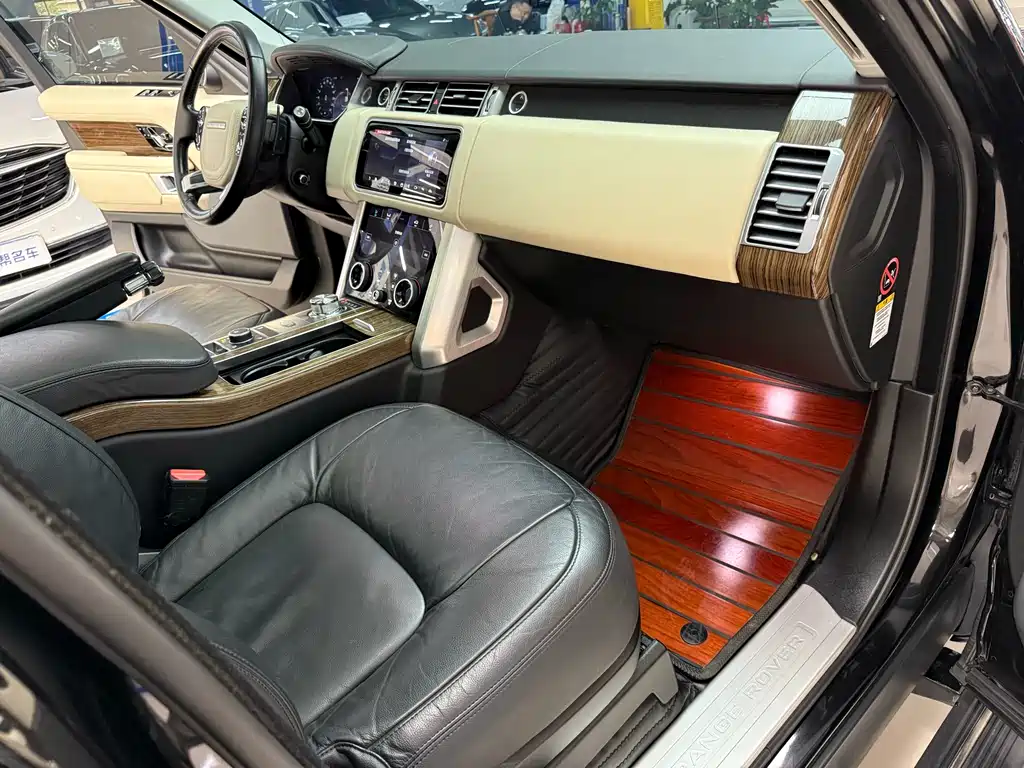 Range Rover 2018 3.0 SC V6 Grand Edition купить на сайте DeffCars