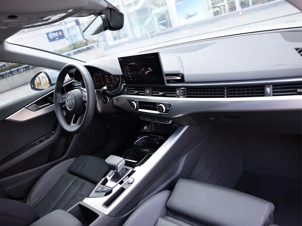 Audi A5 imported 2024 Sportback 40 TFSI fashionable and dynamic купить на сайте DeffCars