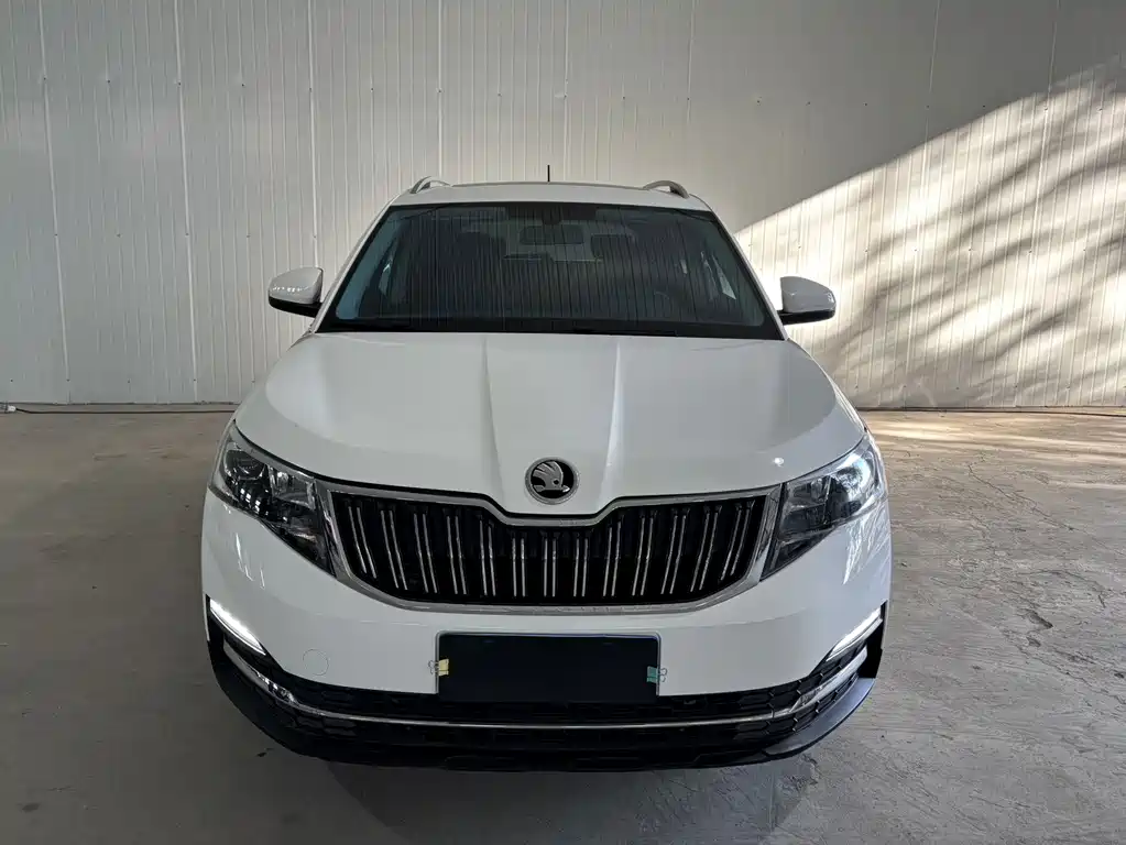 Komic 2022 1.5L automatic comfort version купить на сайте DeffCars