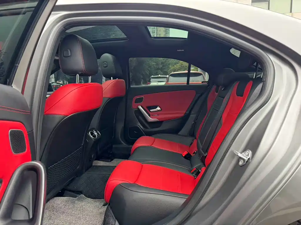 Mercedes-Benz A-Class AMG 2023 AMG A 35 L 4MATIC купить на сайте DeffCars