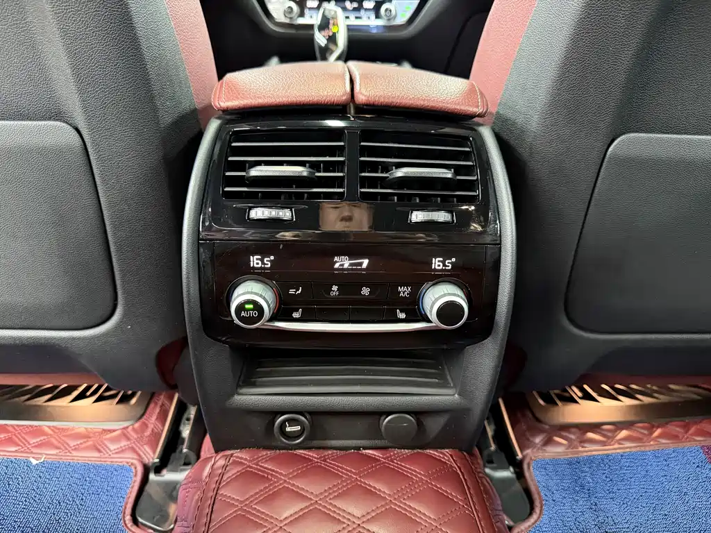 BMW 5 Series 2019 530Li Leading M Sports Package купить на сайте DeffCars