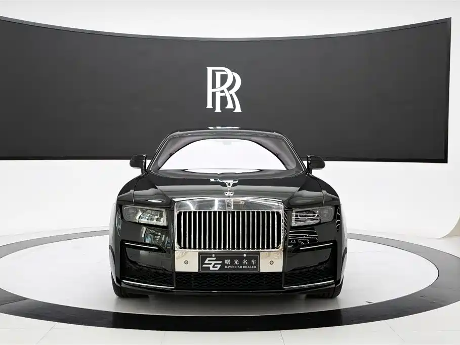 Ghost 2021 6.7T long wheelbase version купить на сайте DeffCars