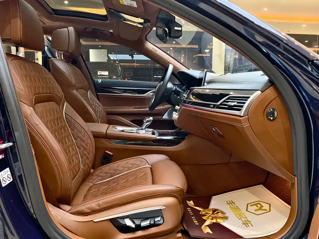BMW 7 Series 2019 740Li xDrive Executive Luxury Package купить на сайте DeffCars