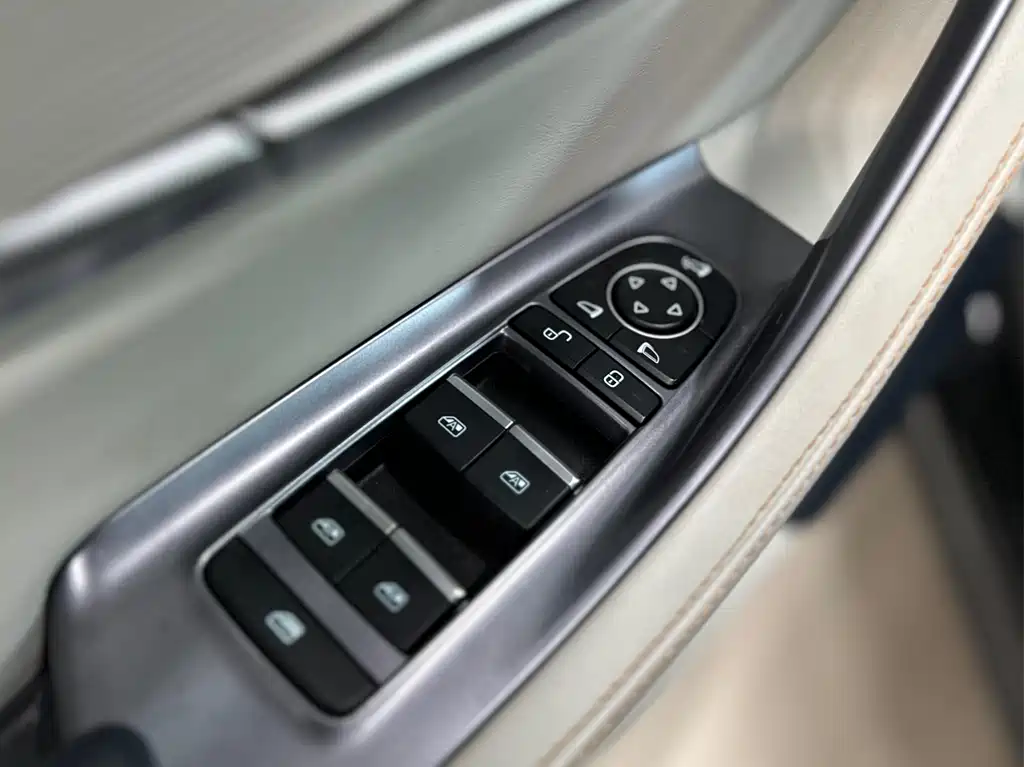 Song PLUS New Energy 2023 Champion Edition DM-i 110KM Flagship PLUS купить на сайте DeffCars