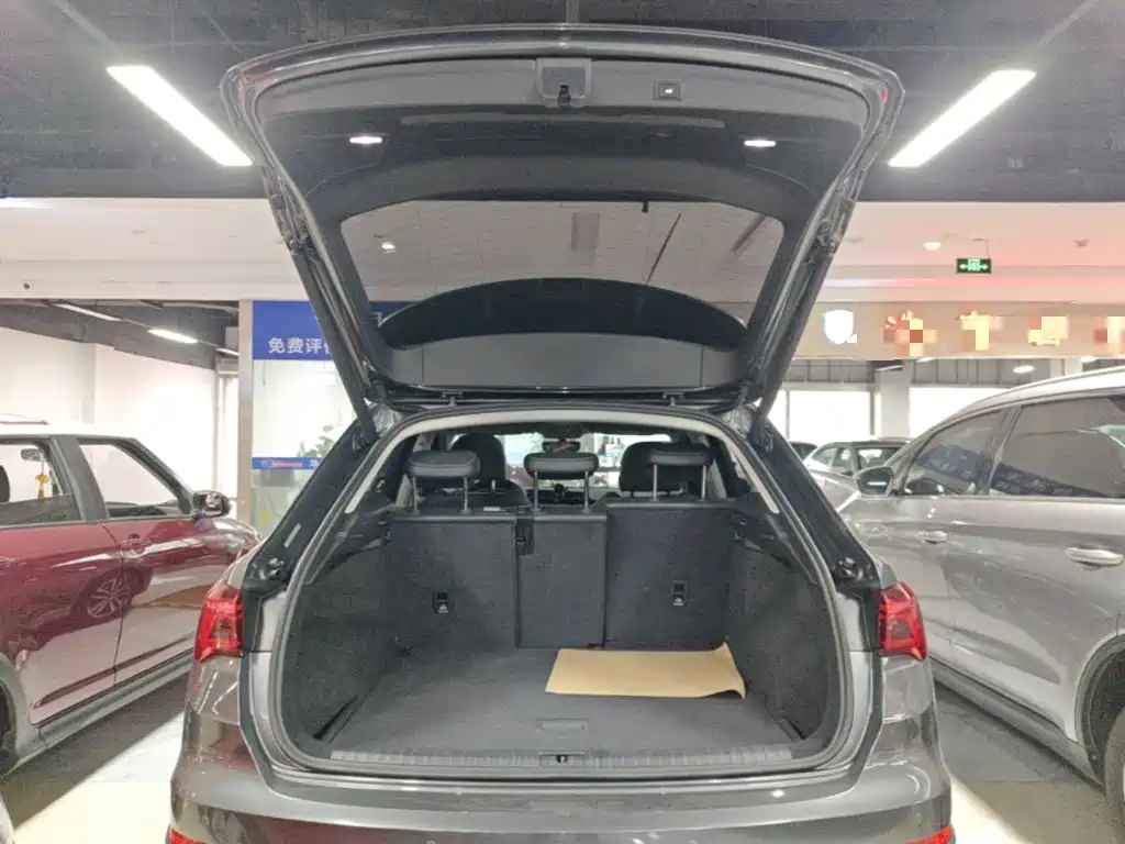Audi Q3 2021 35 TFSI aggressive and dynamic model купить на сайте DeffCars