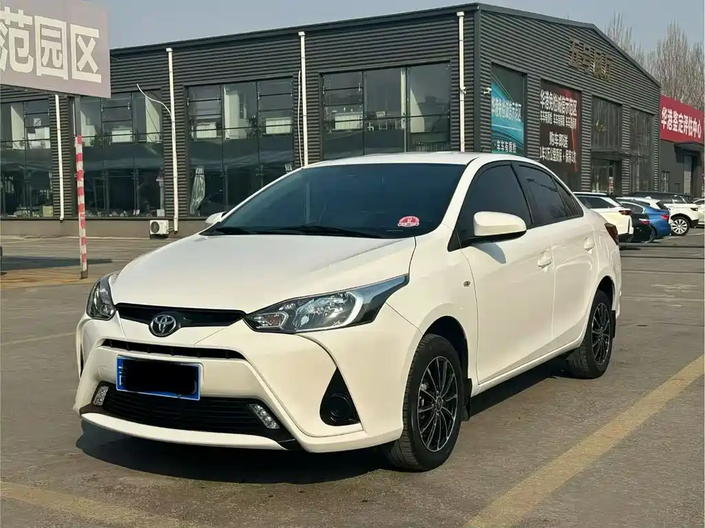 YARiS L 2021 1.5L CVT leading version купить на сайте DeffCars