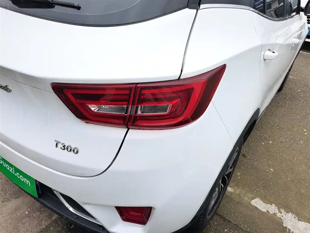 Zotye T300 2017 1.5L Manual Exclusive Type купить на сайте DeffCars