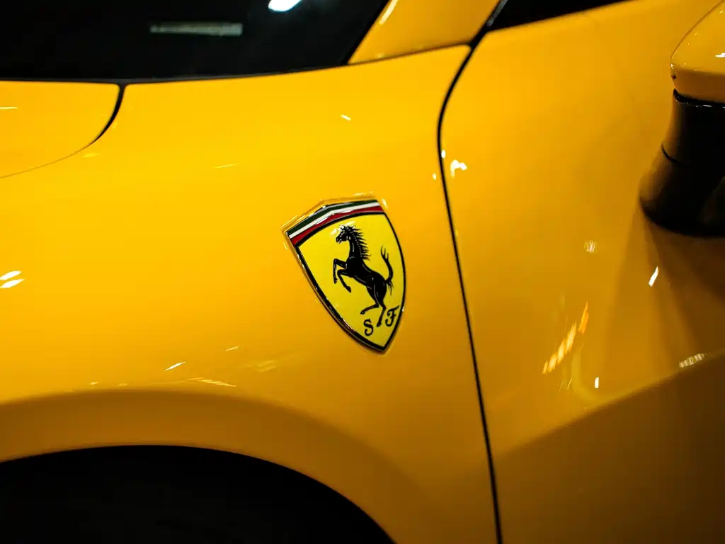 Ferrari 296 2022 3.0T V6 GTS купить на сайте DeffCars