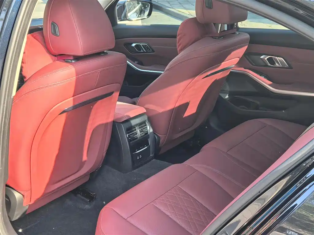 BMW 3 Series 2025 325Li M Sports Package купить на сайте DeffCars