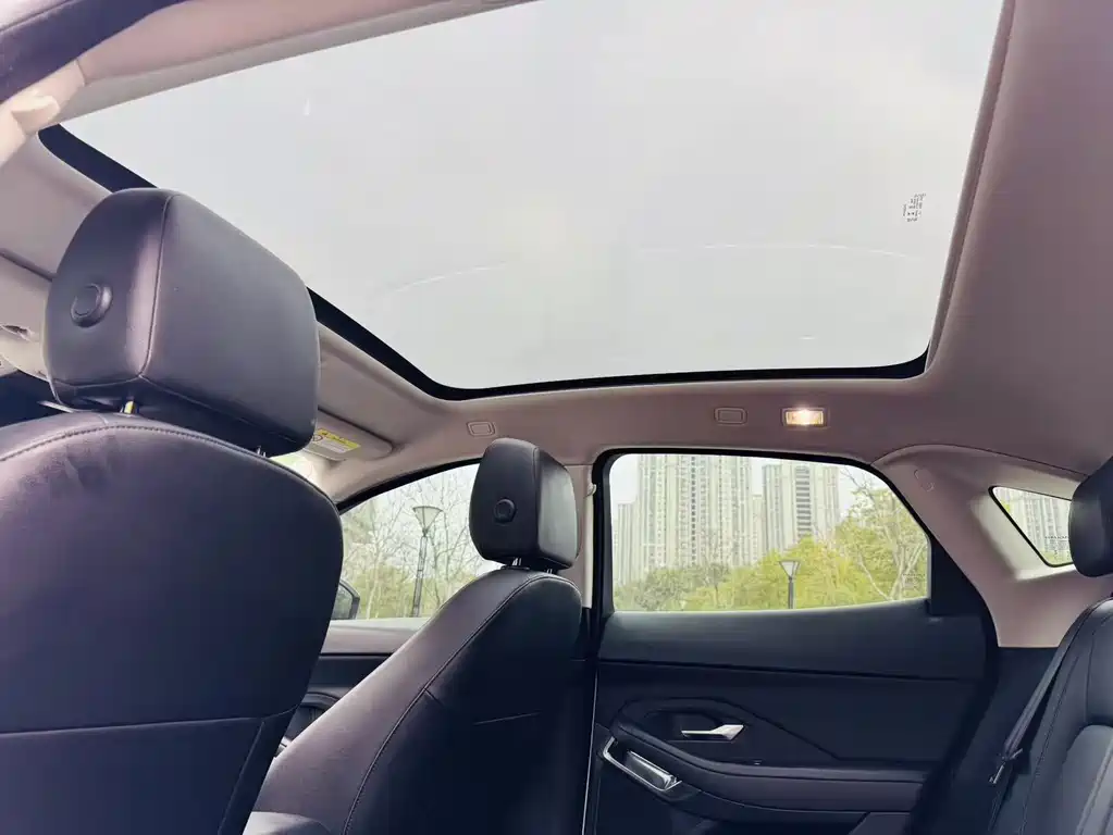 Jaguar E-PACE 2018 P200 National V купить на сайте DeffCars