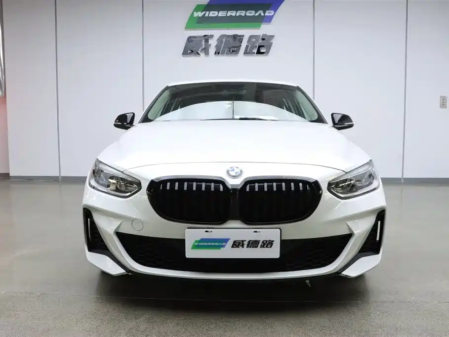 BMW 1 Series 2022 125i M Sports Night Edition купить на сайте DeffCars