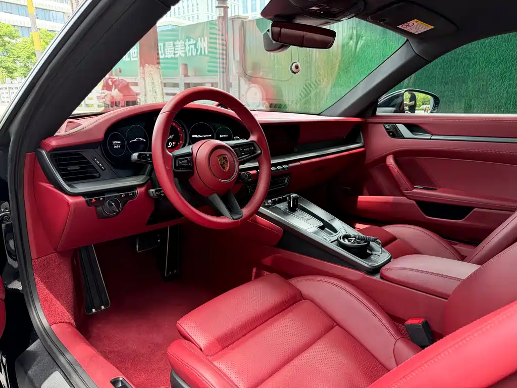 Porsche 911 2022 Carrera 4 3.0T купить на сайте DeffCars