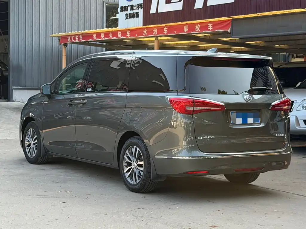 Buick GL8 2017 ES 28T luxury model National V купить на сайте DeffCars