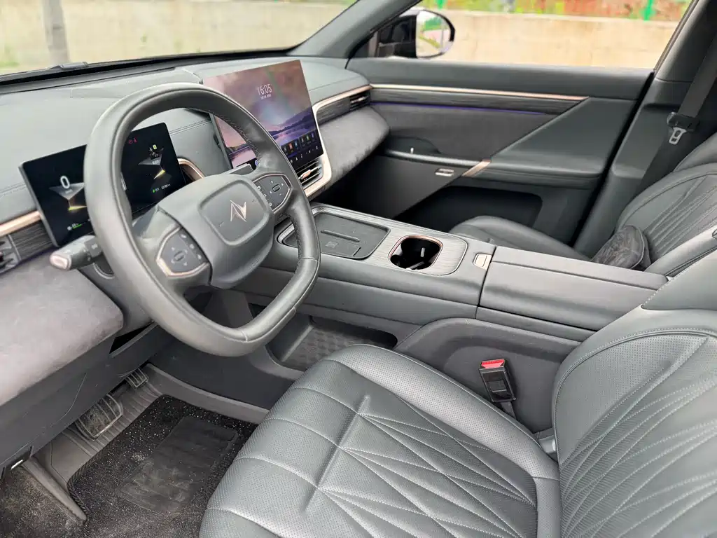 eπ008 2025 model 636Ultra pure electric version 5 seats купить на сайте DeffCars
