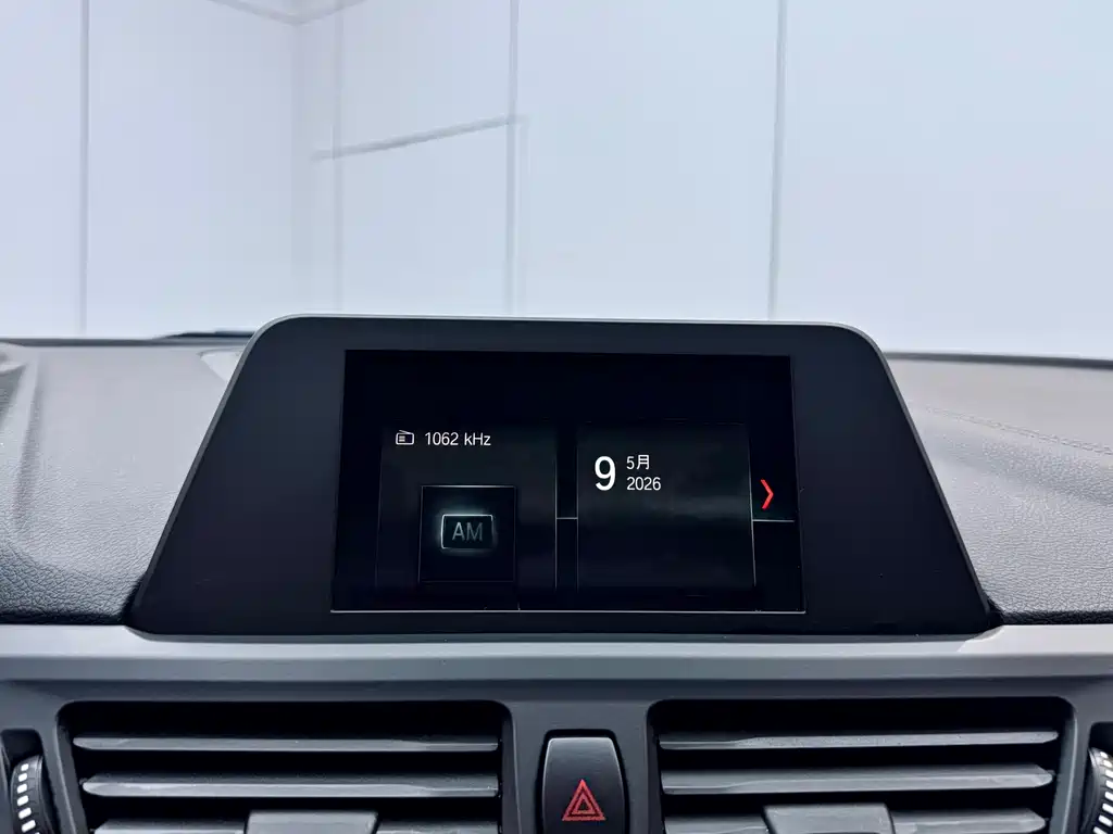 BMW 1 Series 2018 118i Sports купить на сайте DeffCars