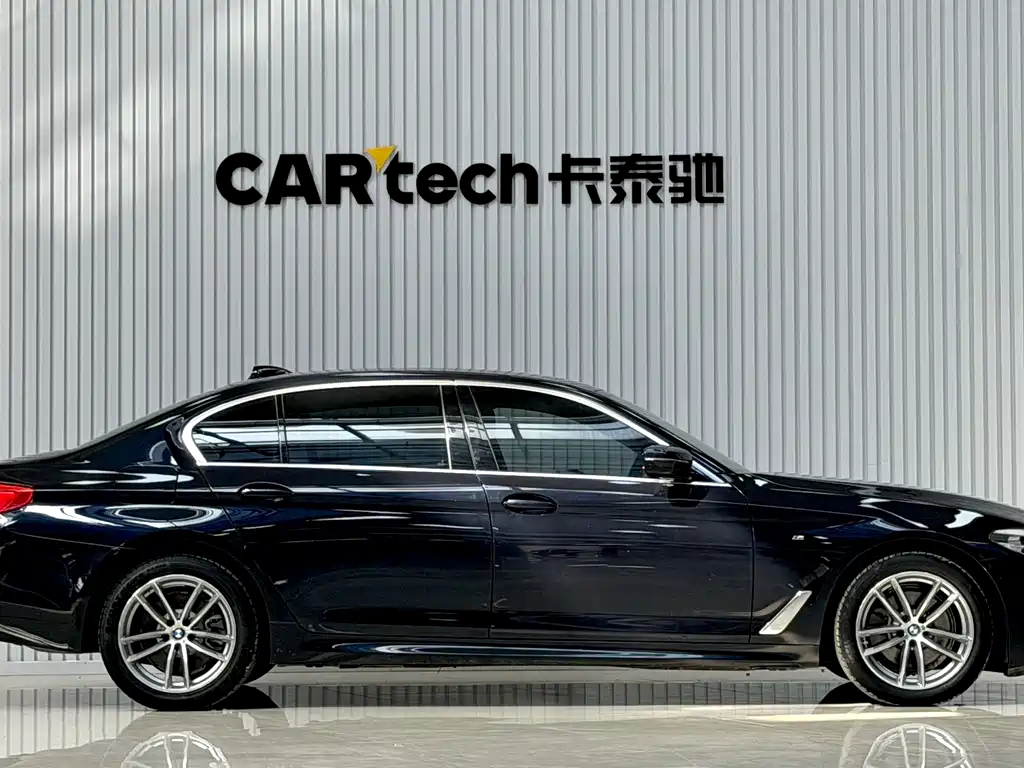 BMW 5 Series 2020 525Li M Sports Package купить на сайте DeffCars