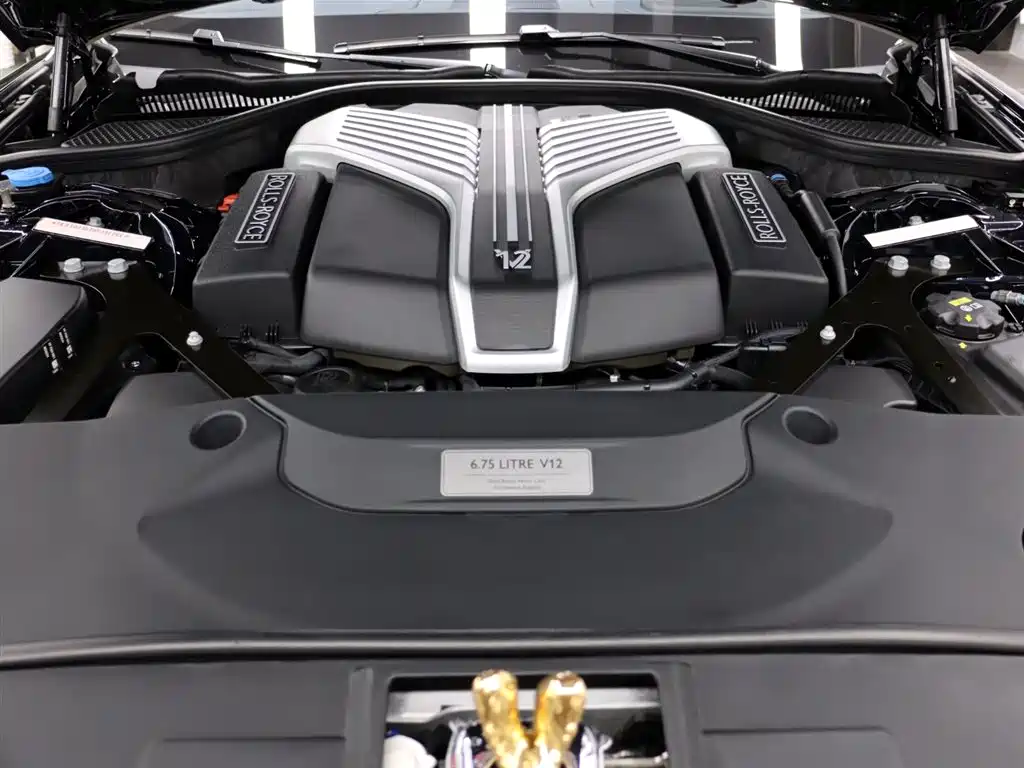 Ghost 2021 6.7T standard wheelbase version купить на сайте DeffCars