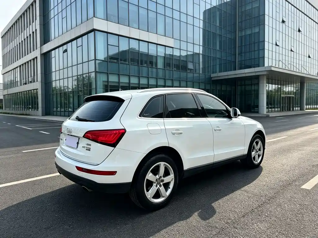 Audi Q5 2017 Plus 40 TFSI Enterprising купить на сайте DeffCars