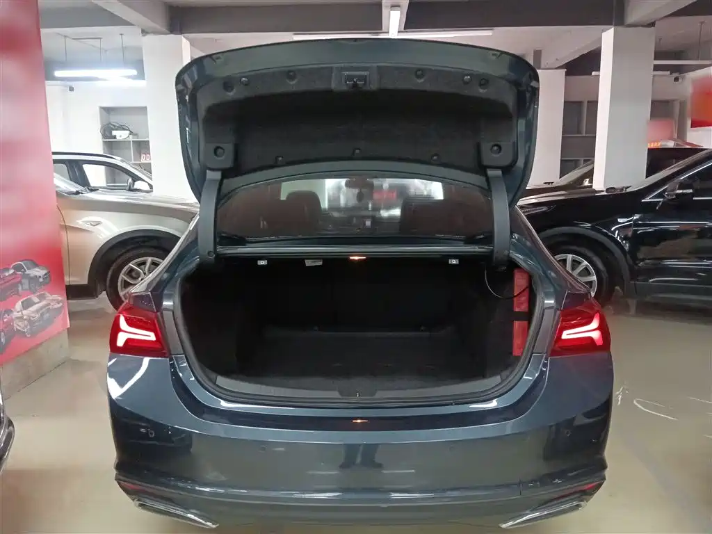 Malibu XL 2022 535T automatic Ruilian version купить на сайте DeffCars