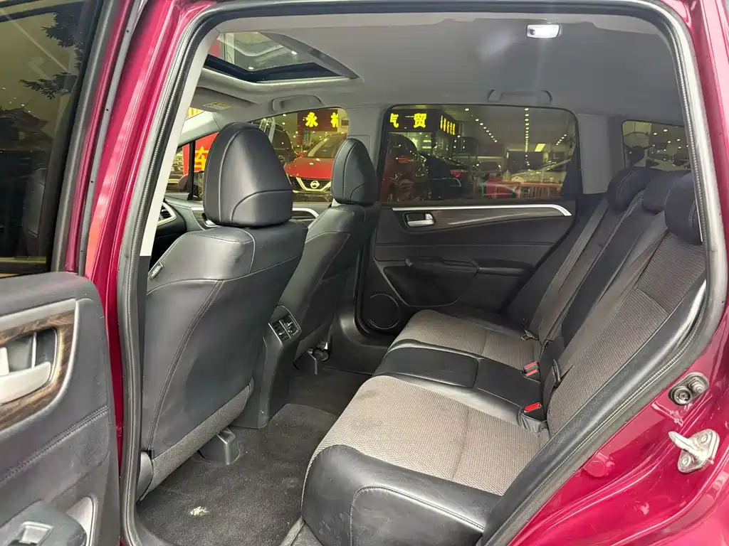 Jade 2017 1.8L automatic comfort version 5 seats купить на сайте DeffCars