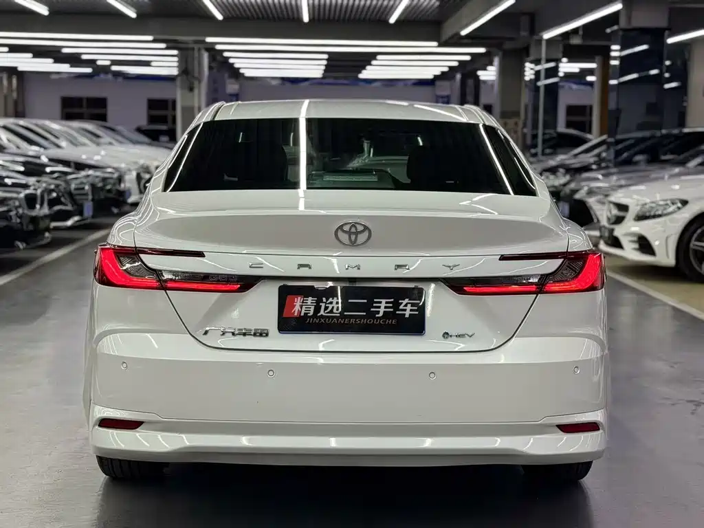 Camry 2024 Shuangqing 2.0HGVP Deluxe Edition купить на сайте DeffCars