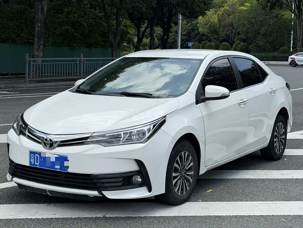 Corolla 2018 1.2T S-CVT GL Smart Edition купить на сайте DeffCars
