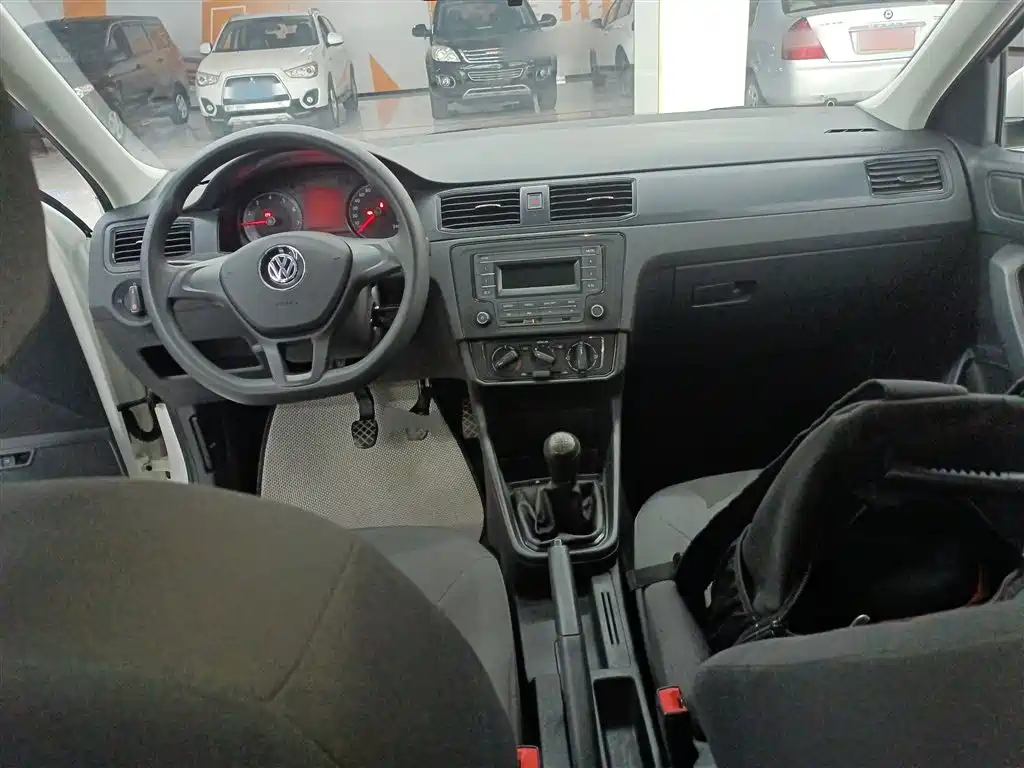 Santana 2021 1.5L Manual Fashion Edition купить на сайте DeffCars