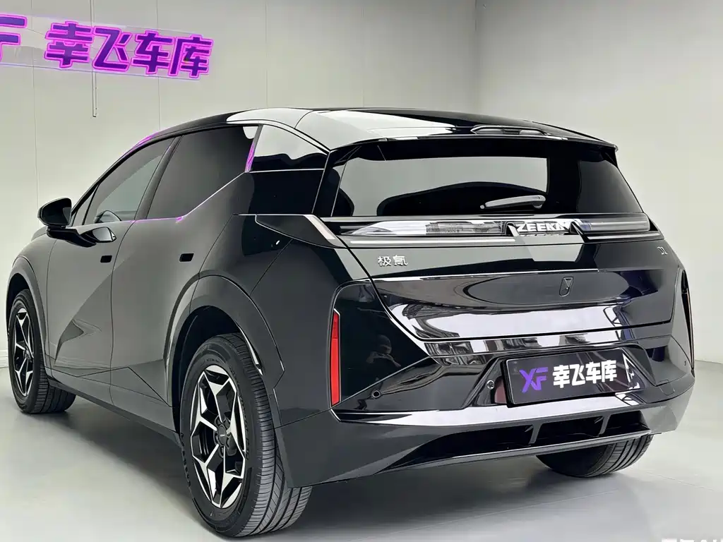 Jikrypton X 2025 five-seater rear-wheel drive version купить на сайте DeffCars