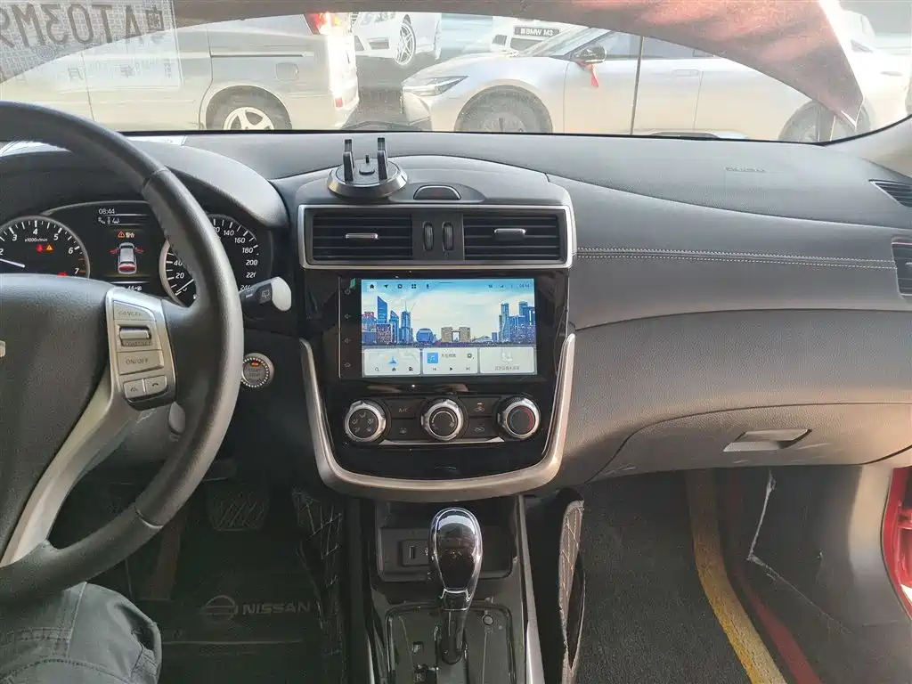 Tiida 2021 1.6L CVT Smart Travel Edition купить на сайте DeffCars