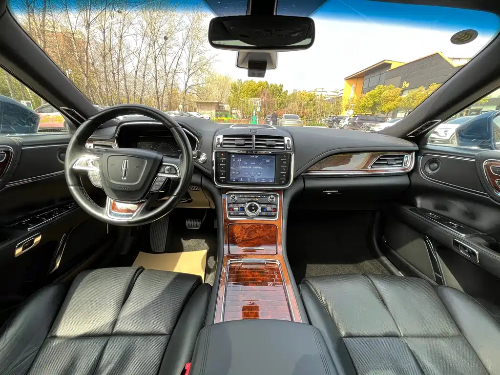 Lincoln Continental 2019 2.0T Two-wheel drive Premium Edition National VI купить на сайте DeffCars