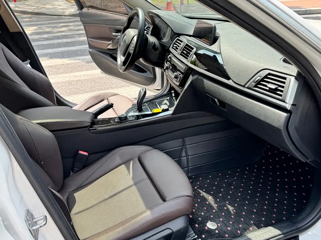 BMW 3 Series 2018 320Li Fashion Model купить на сайте DeffCars
