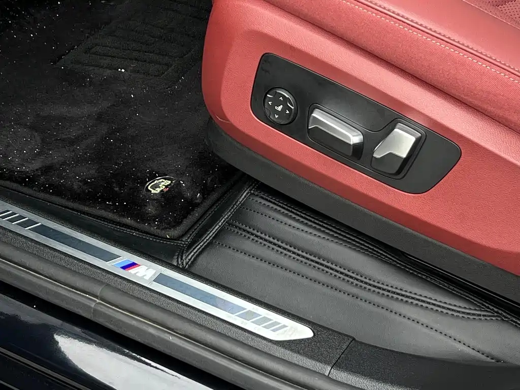 BMW X5 2025 xDrive 30Li Exclusive M Sports Night Package купить на сайте DeffCars