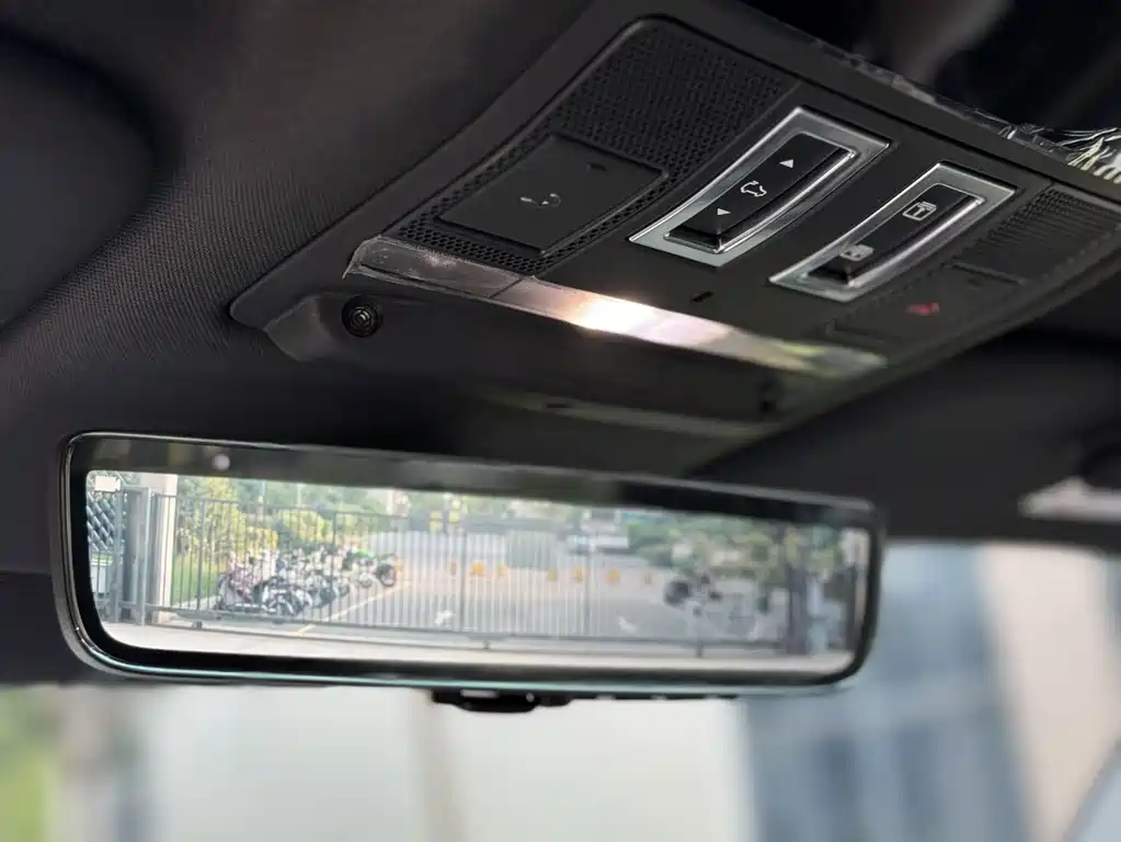 Land Rover Defender 2023 110 3.0T P400 X-DYNAMIC HSE купить на сайте DeffCars