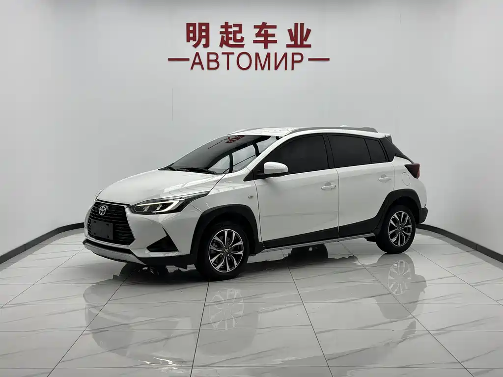 Yaris L Zhixuan 2022 Dazzling X 1.5L CVT Deluxe Plus Edition купить на сайте DeffCars
