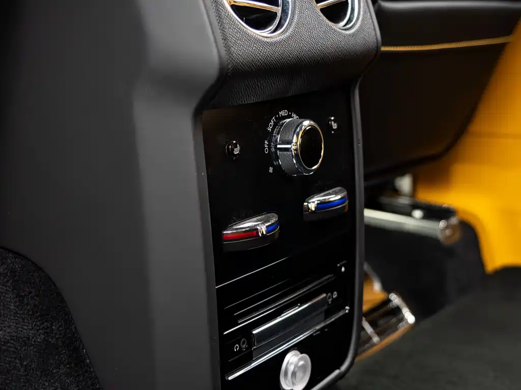 Cullinan 2018 five-seater version купить на сайте DeffCars