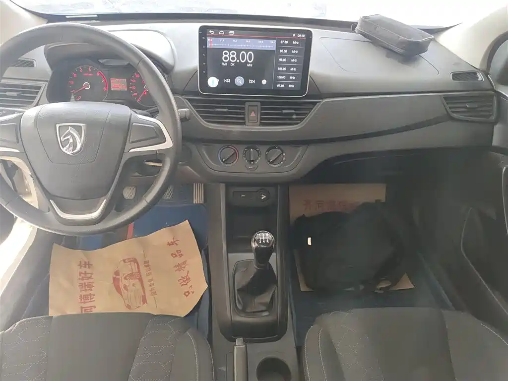 Baojun 310 2016 1.2L manual comfort model купить на сайте DeffCars
