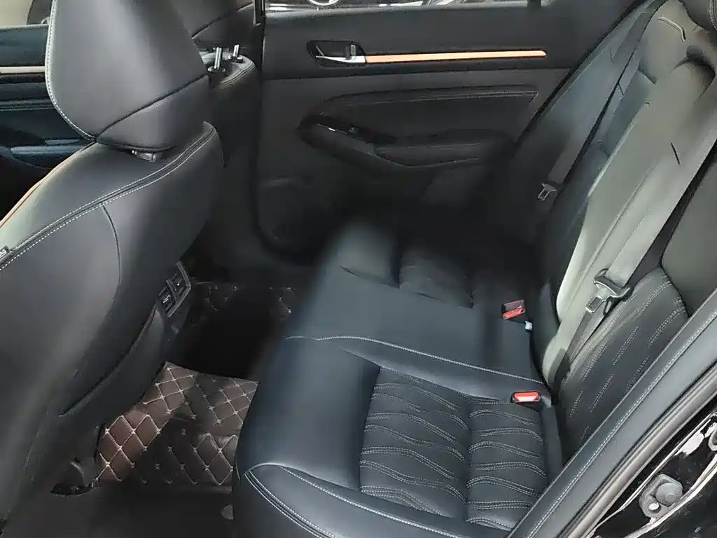 Teana 2025 2.0L SV Black Gold Edition купить на сайте DeffCars