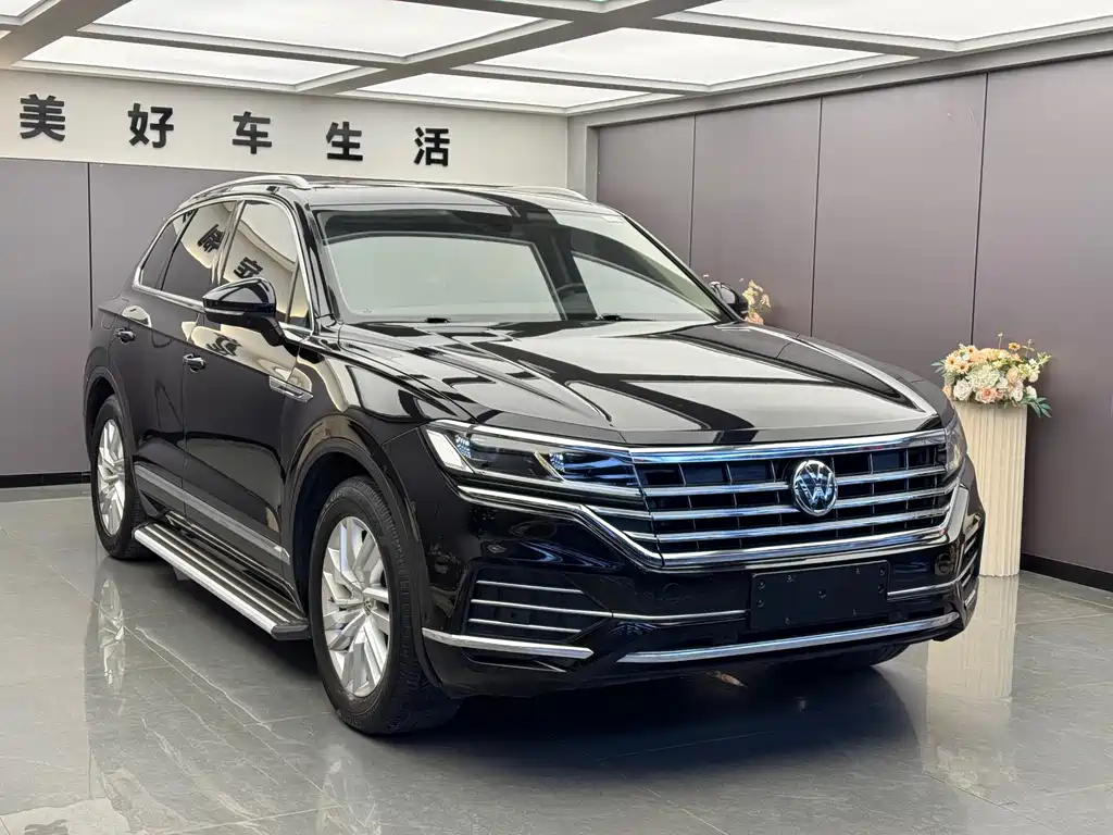Touareg 2019 2.0TSI Sharp Wing Edition National VI купить на сайте DeffCars