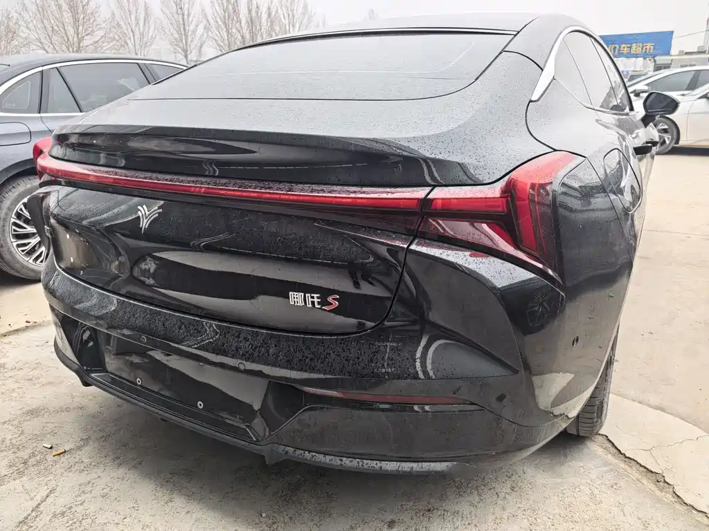 Nezha S 2024 extended range 1160 version купить на сайте DeffCars