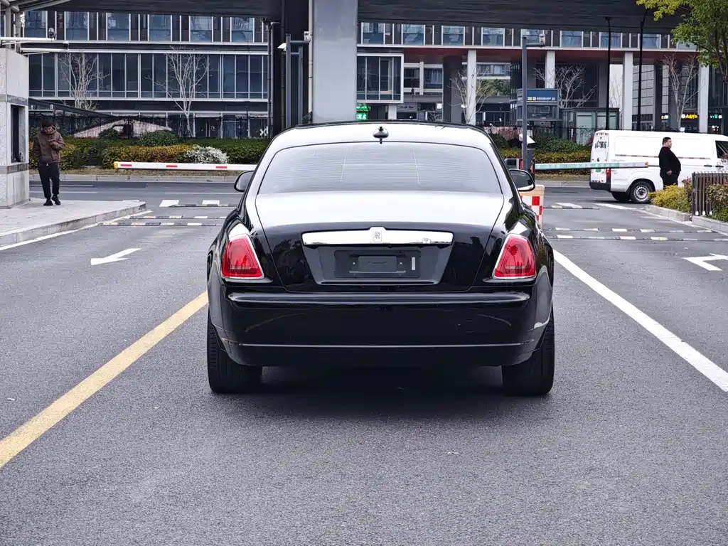 Ghost 2014 6.6T Yingji Collector’s Edition купить на сайте DeffCars